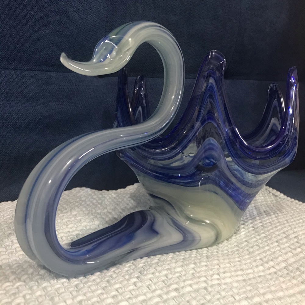 Vintage HandBlowing Art Glass Swan Bowl Murano Sty